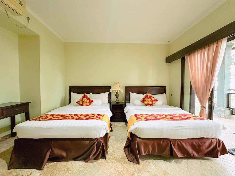 Lorin Beach Resort Belitung 24/50