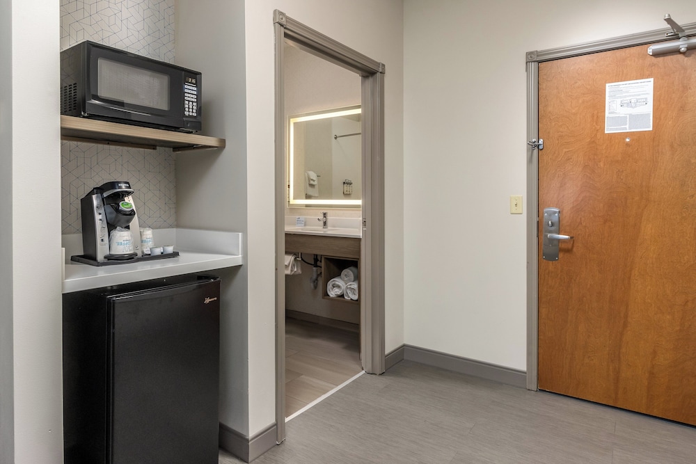 Holiday Inn Express Hotel and Suites Vancouver Mall/Portland Area 39/71