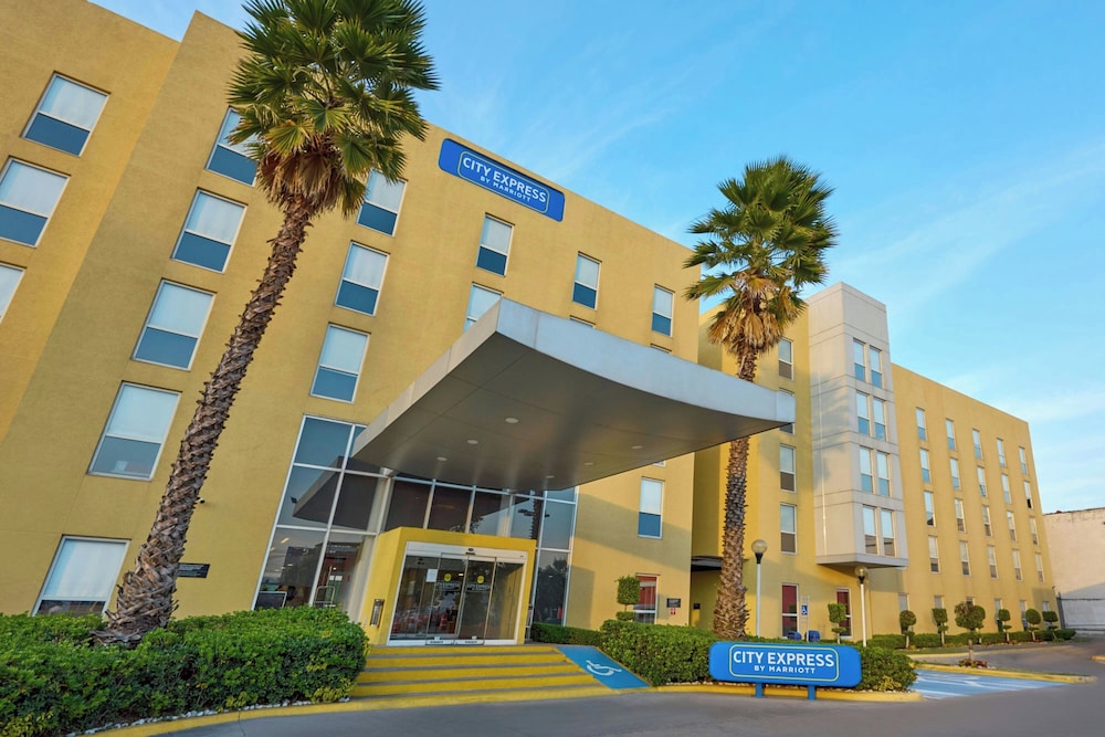 City Express by Marriott Ciudad de Mexico Plaza Central 3/50