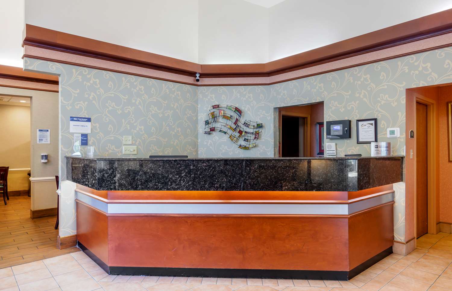 Best Western Plus Inn At Valley View 1/11