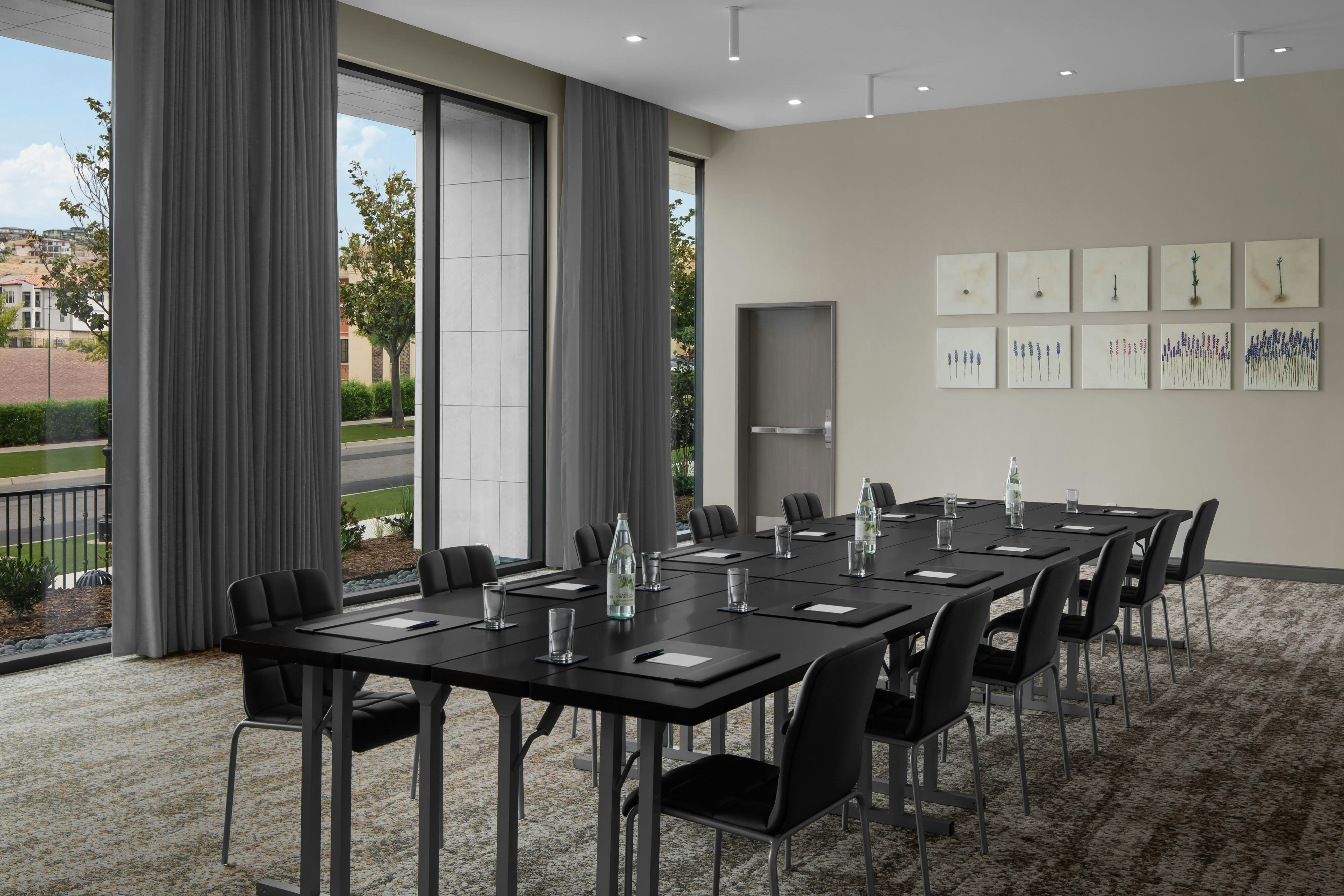 AC Hotels by Marriott Sacramento Folsom 23/25