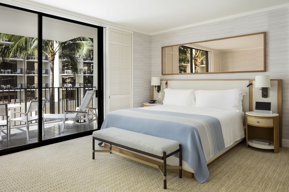 room, garden view
