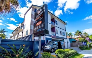 AIRPORT ASCOT MOTEL 4/64