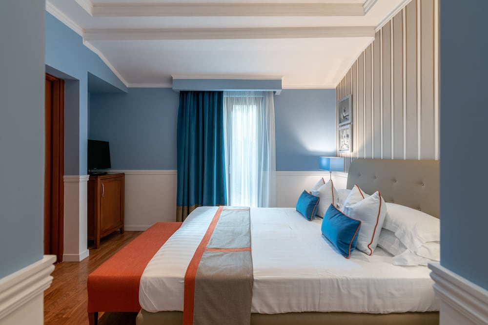 Hotel Palazzo Turchini 15/77