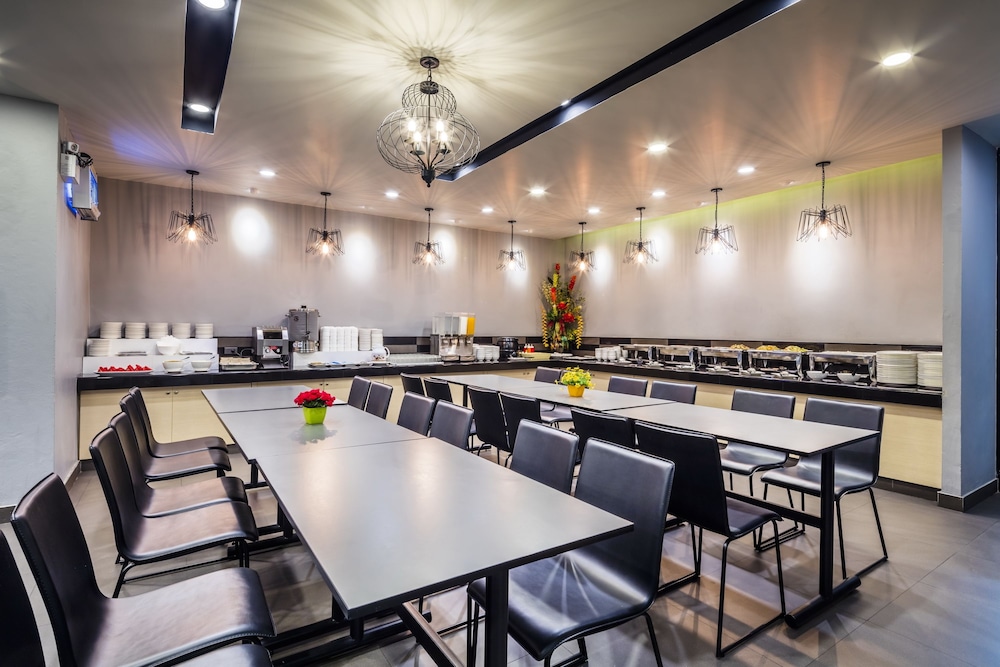 Livotel Hotel Lat Phrao Bangkok 58/65