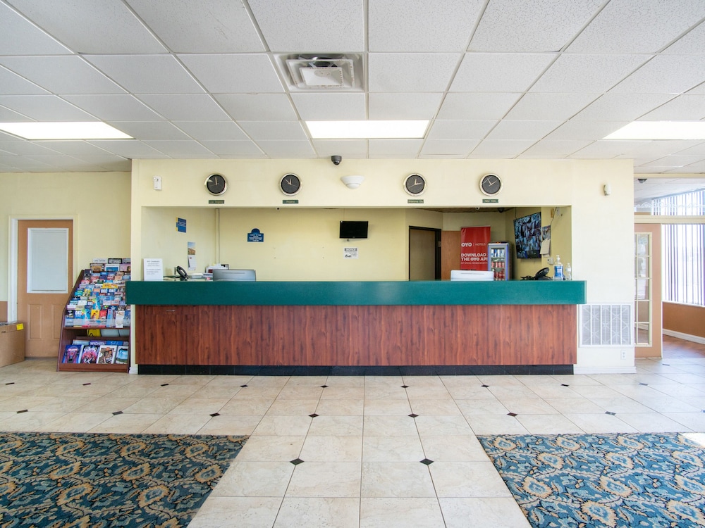 OYO Hotel Oklahoma City South I-35 and SE 29th 8/40