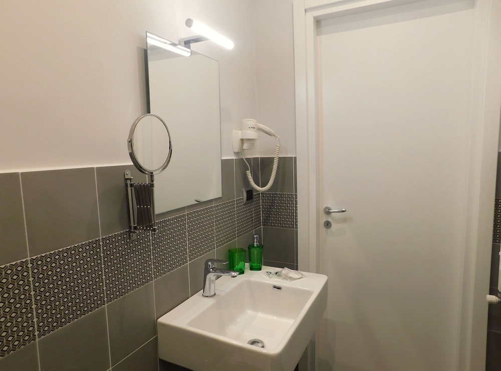 Scaramantico Rooms 45/50