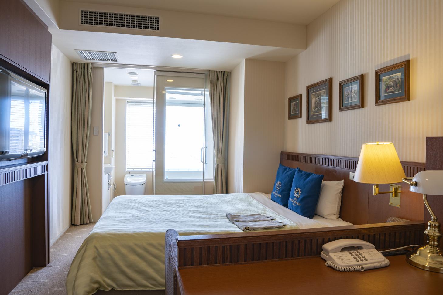 Room, Double Bed, South Wing