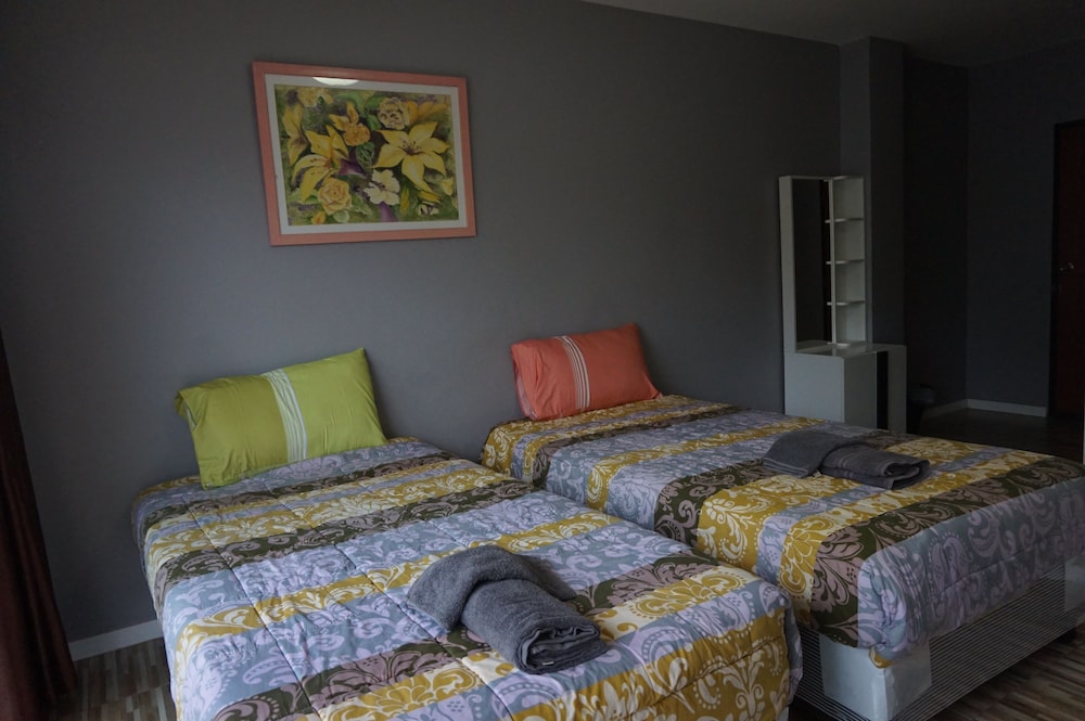 R2 Apartment Service 14/50