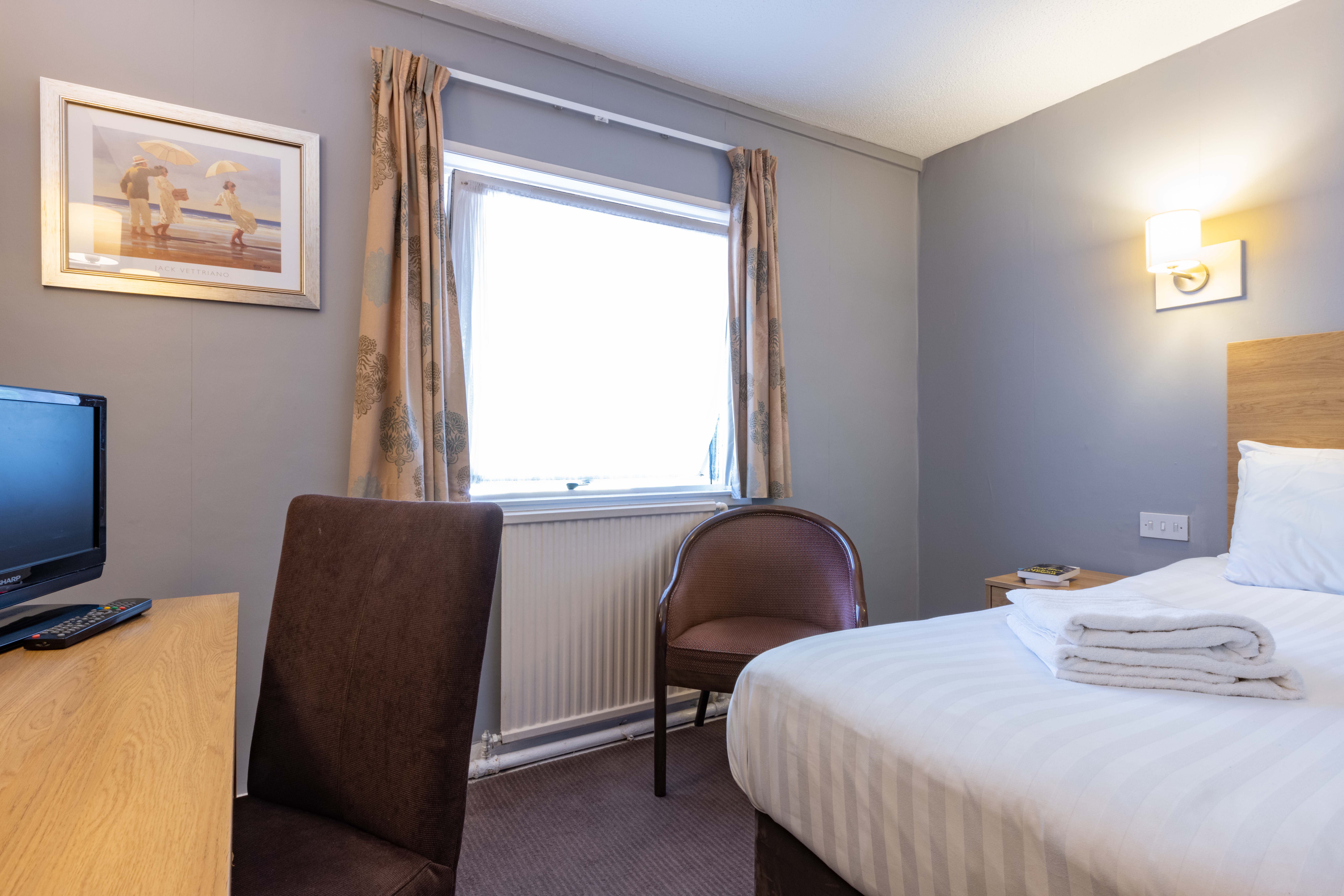 Caledonian Hotel