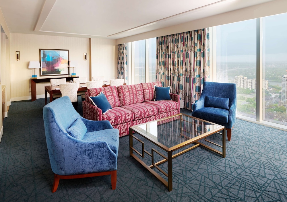 Fairmont Austin 51/72