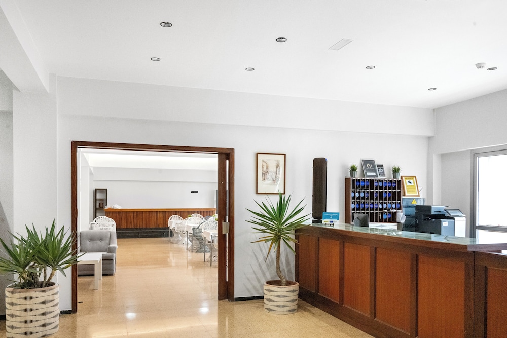 Hotel Valencia 8/55