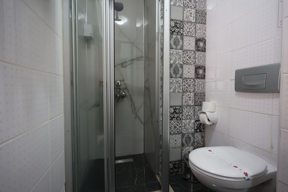 Arven Boutique Hotel 66/69