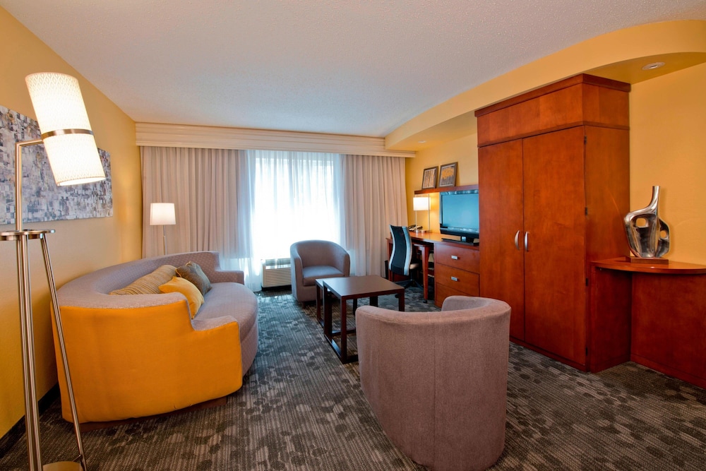 Courtyard by Marriott Jacksonville Flagler Center 28/43
