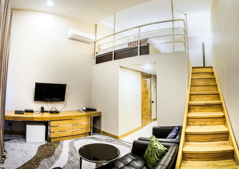 Absolute Hotel 22/31