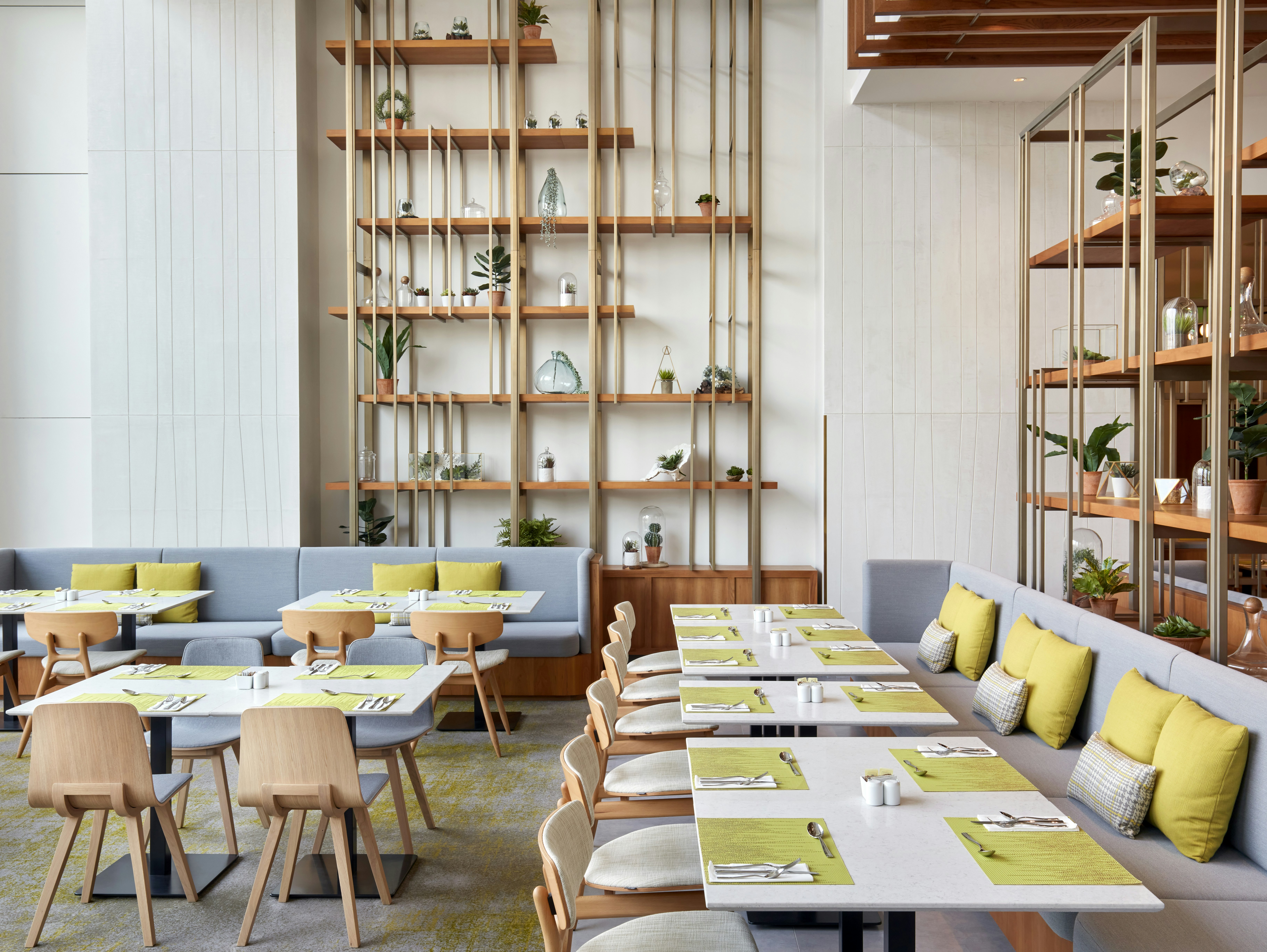 Hilton Garden Inn Kuwait 39/49