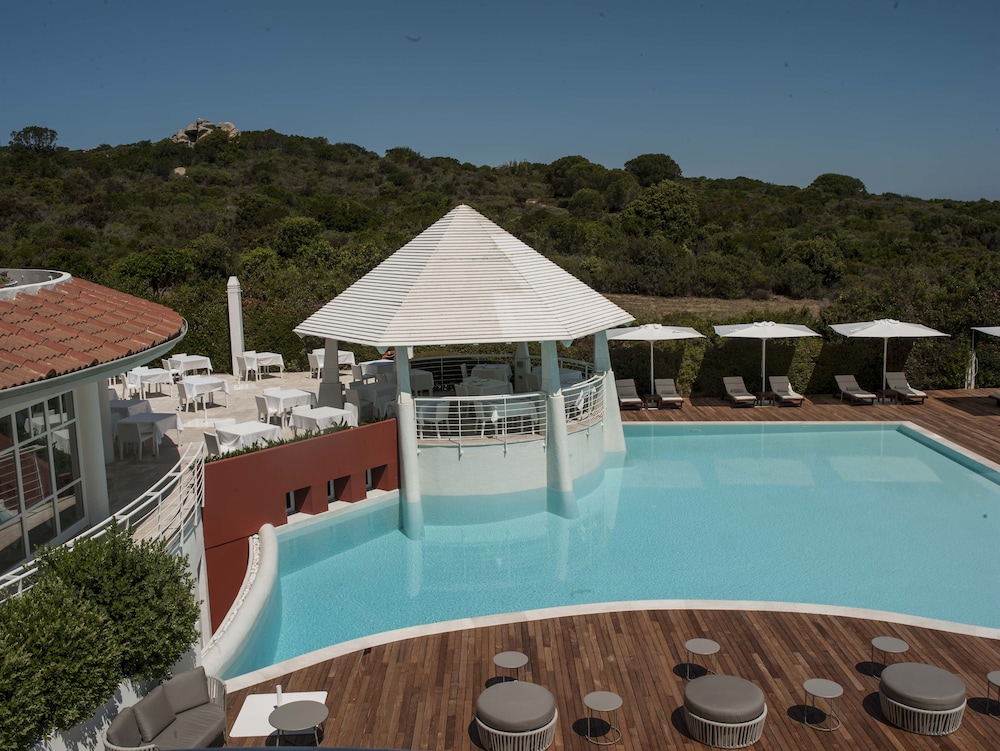 Felix La Coluccia Hotel 42/67