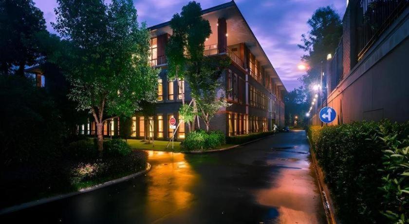 Hangzhou Xixi Nade Runzeyuan Resort 58/60
