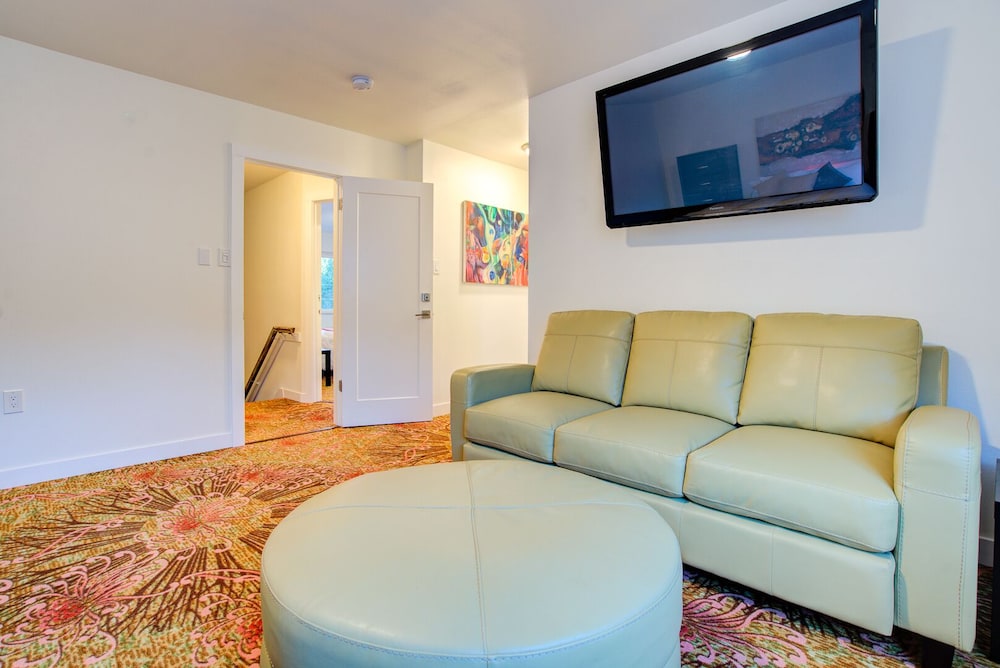 INNhale Cannabis Friendly B&B - Adults Only 30/55