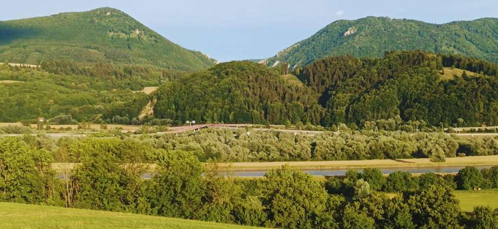 Hotel Podhradie 43/50