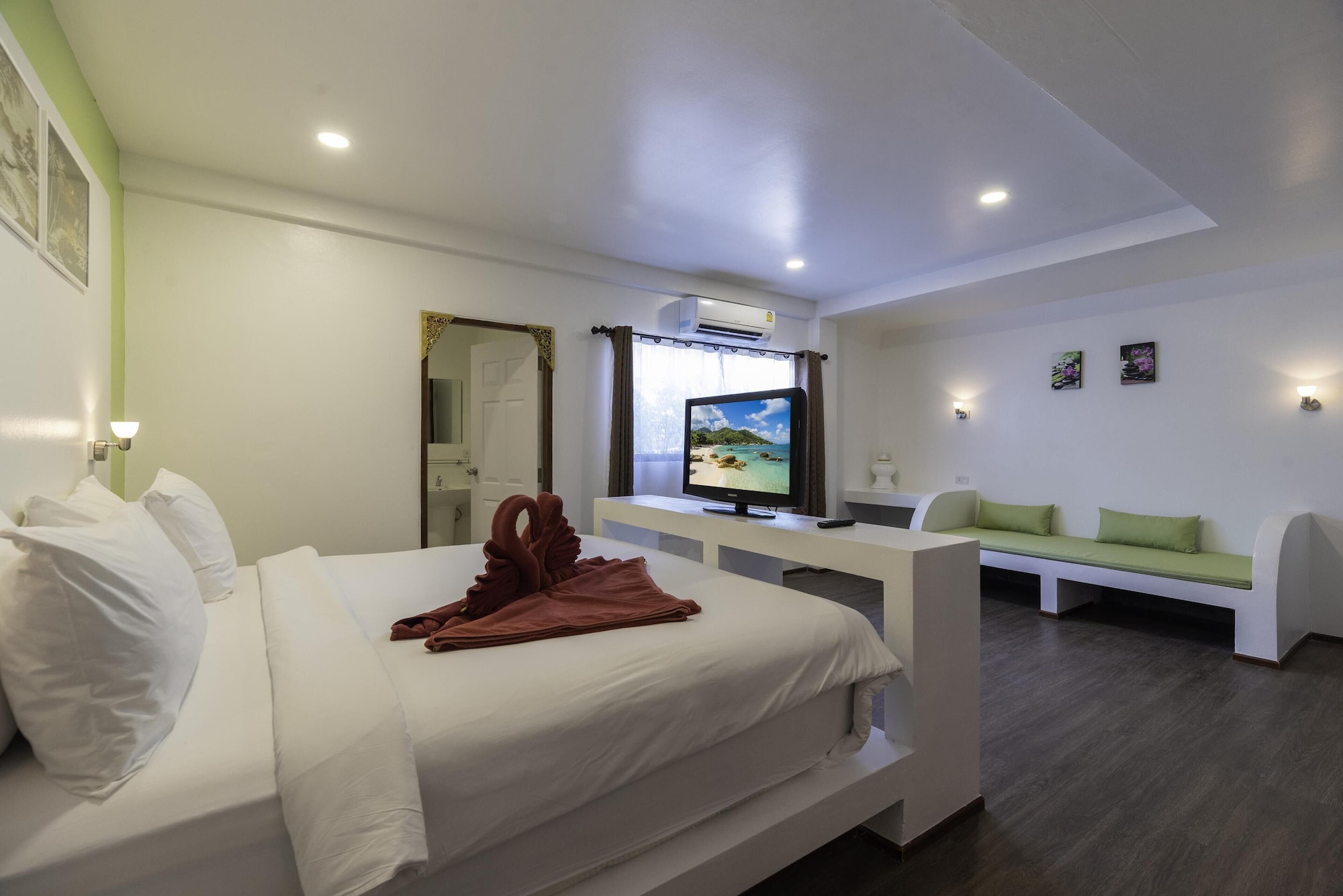 rooms