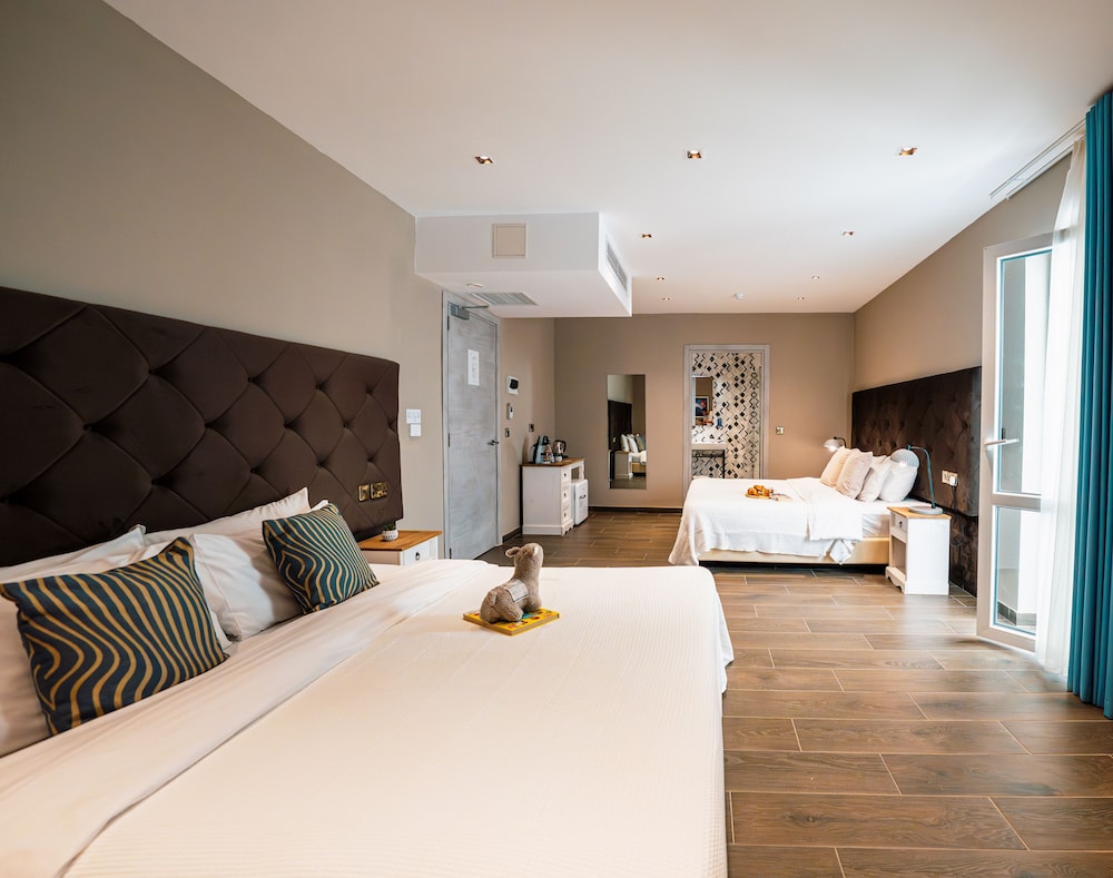 The Segond hotel 10/50