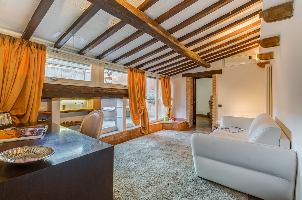 Luxury Trastevere 33/65