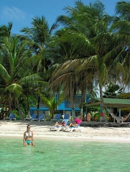 Hotel Cocoplum Beach 59/73