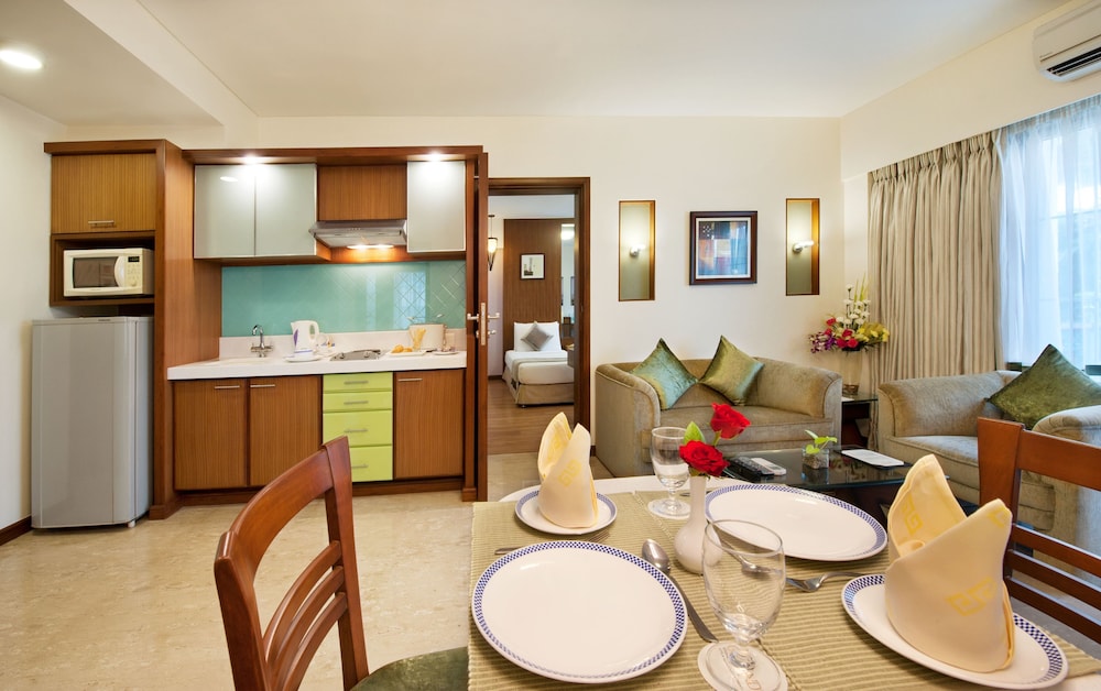 Grand Residency Service Apartment 33/40