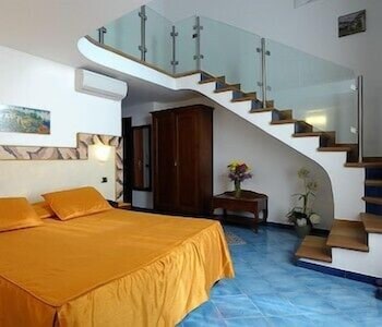 HOTEL FLORIDIANA 29/63