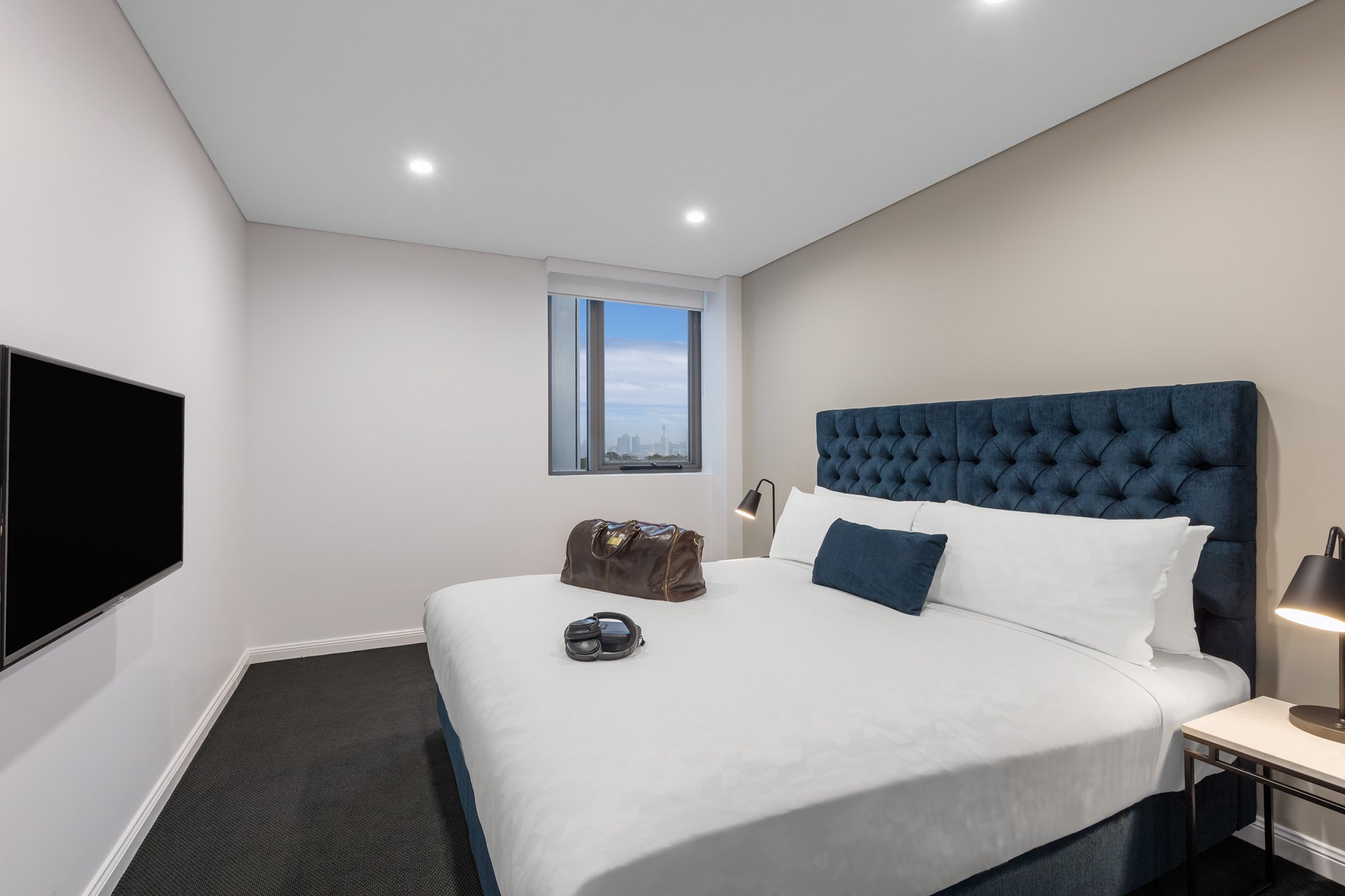 Meriton Suites Bondi Junction 8/50