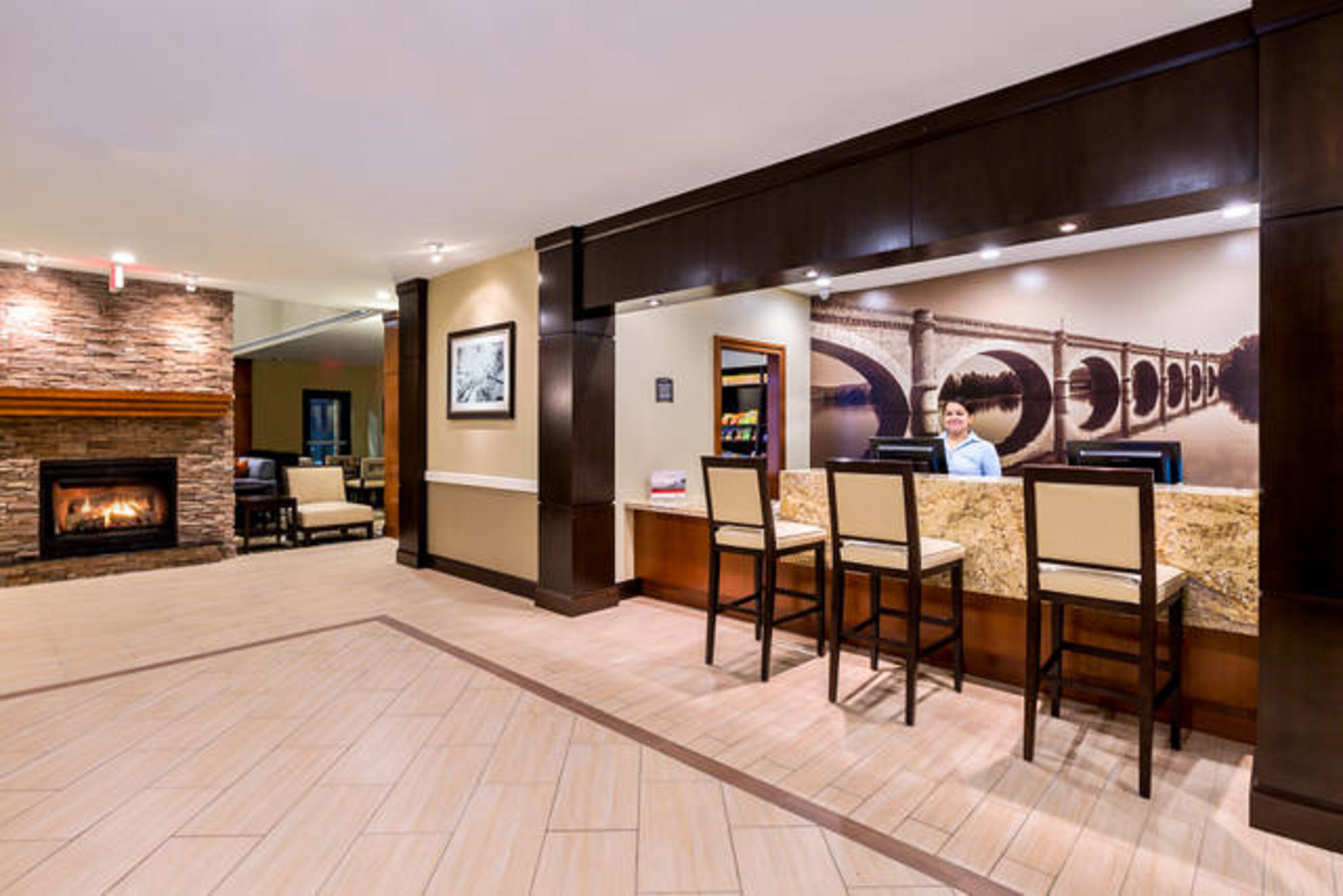 Staybridge Suites College Station 10/60