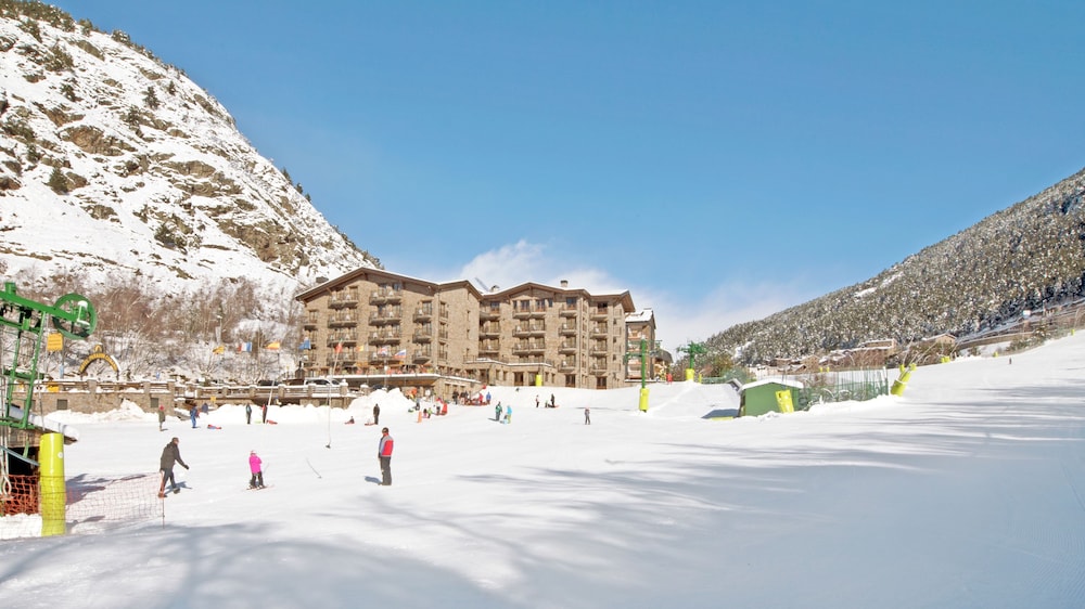 Serras Andorra 3/76