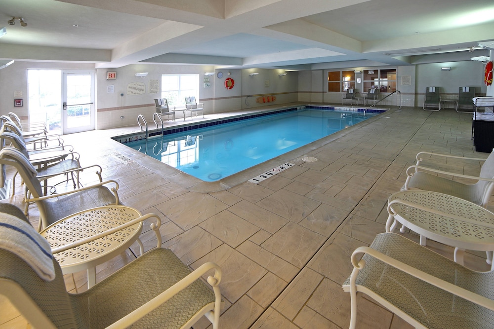 Residence Inn By Marriott Mississauga Arpt Corp Ctr West 20/50