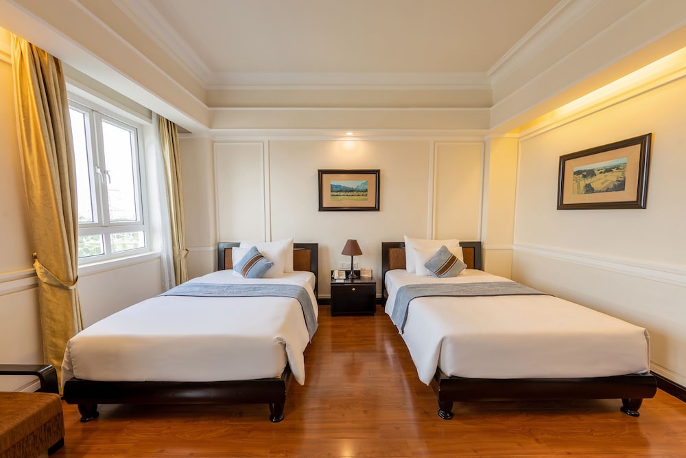 Ninh Binh Legend Hotel 7/50