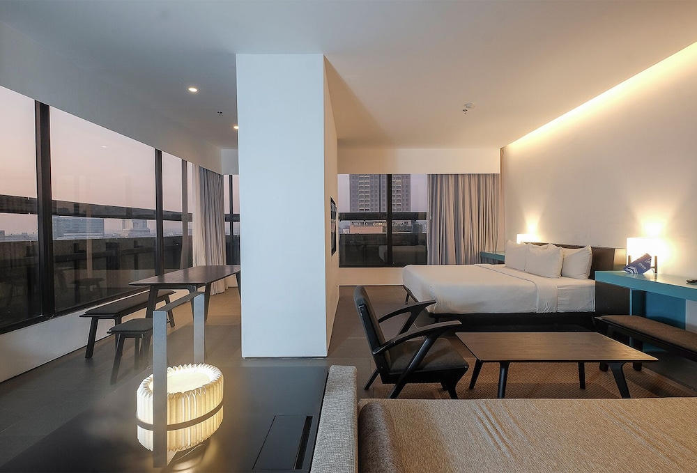 Artotel Gajahmada Semarang 13/35