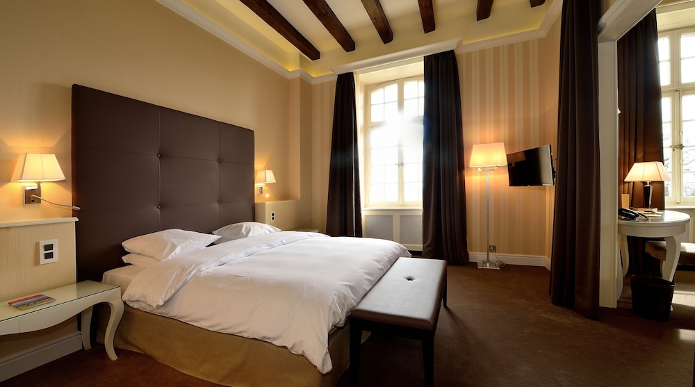 Chateau de Bonmont 8/46