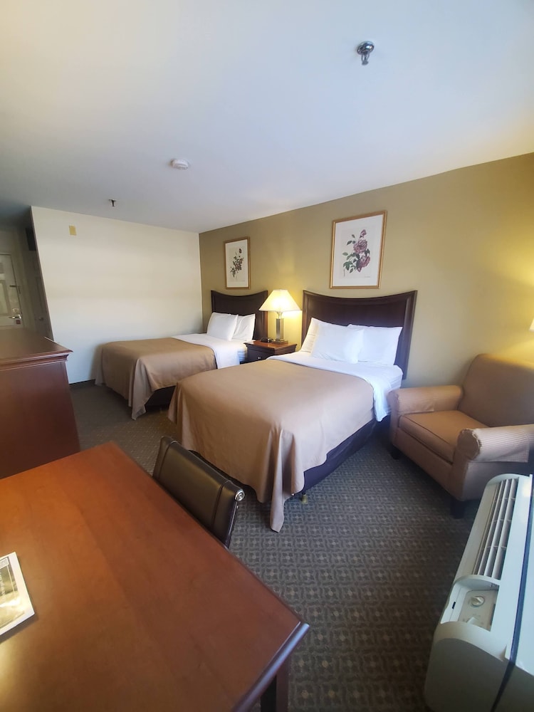 Country Inn at The Mall 25/59