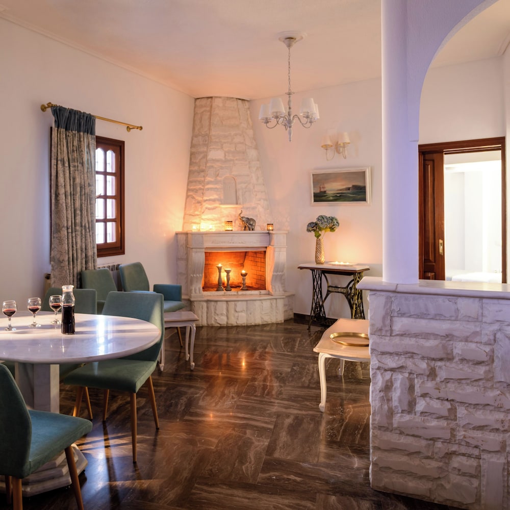 Casa della Liberta Firostefani، Irakleion 38/50