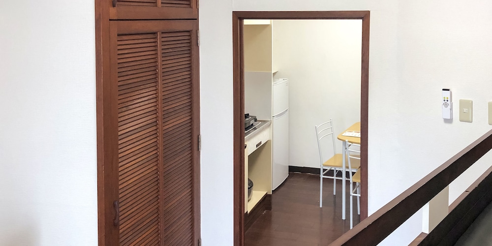 Sunset Hills Inn Naha 24/50