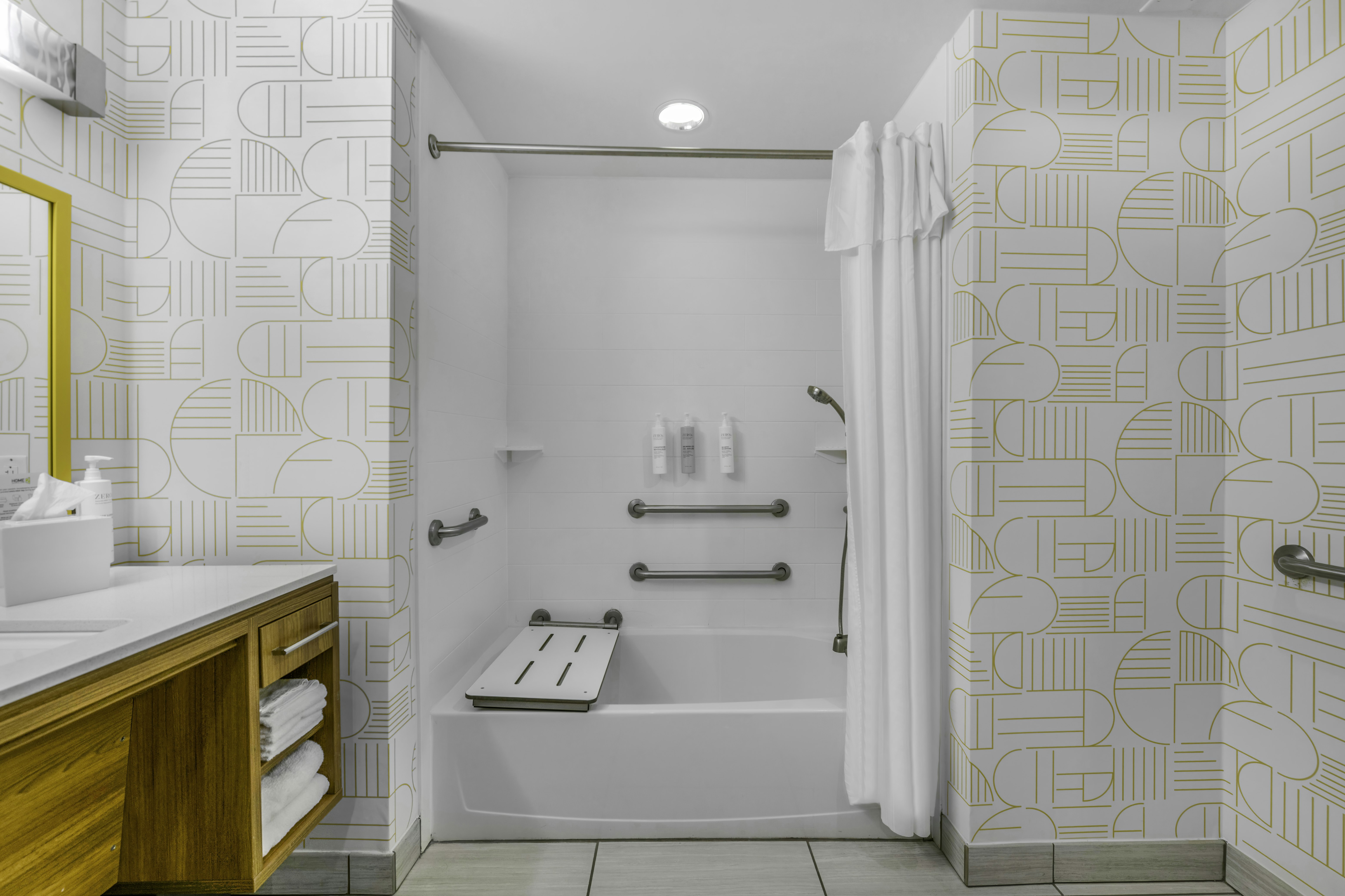 استوديو بسريرين كوين لذوي الإعاقة، Home2 Suites by Hilton St. Simons Island 2/2