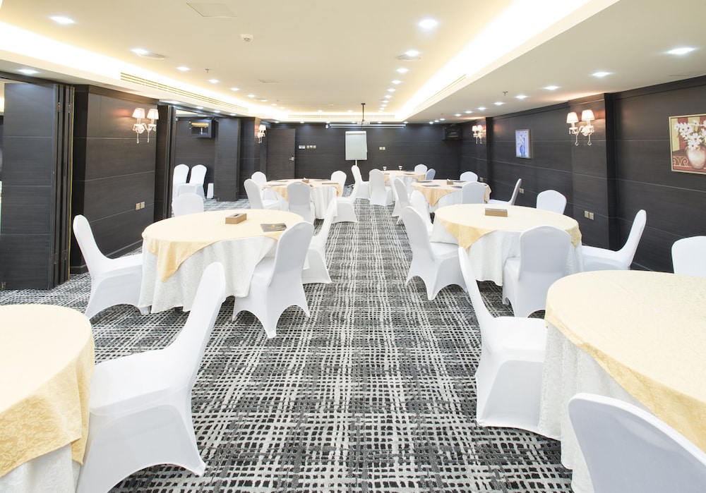 فندق جولدن بوجري الظهران(Golden Bujari Hotel Al Dhahran) 49/53