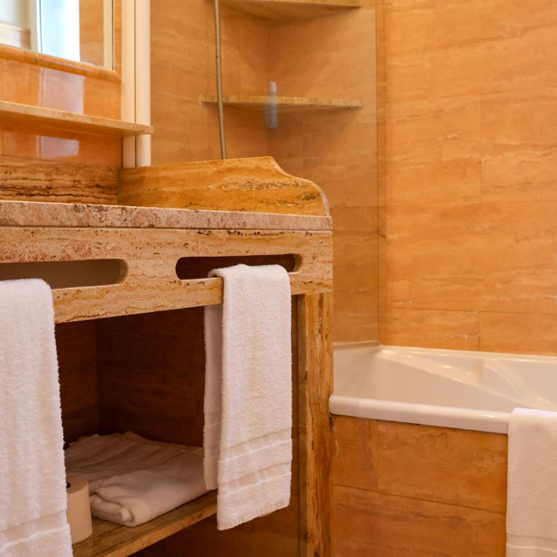 غرفة بسرير مزدوج بشرفة، Del Mar Hotel And Spa 4/4
