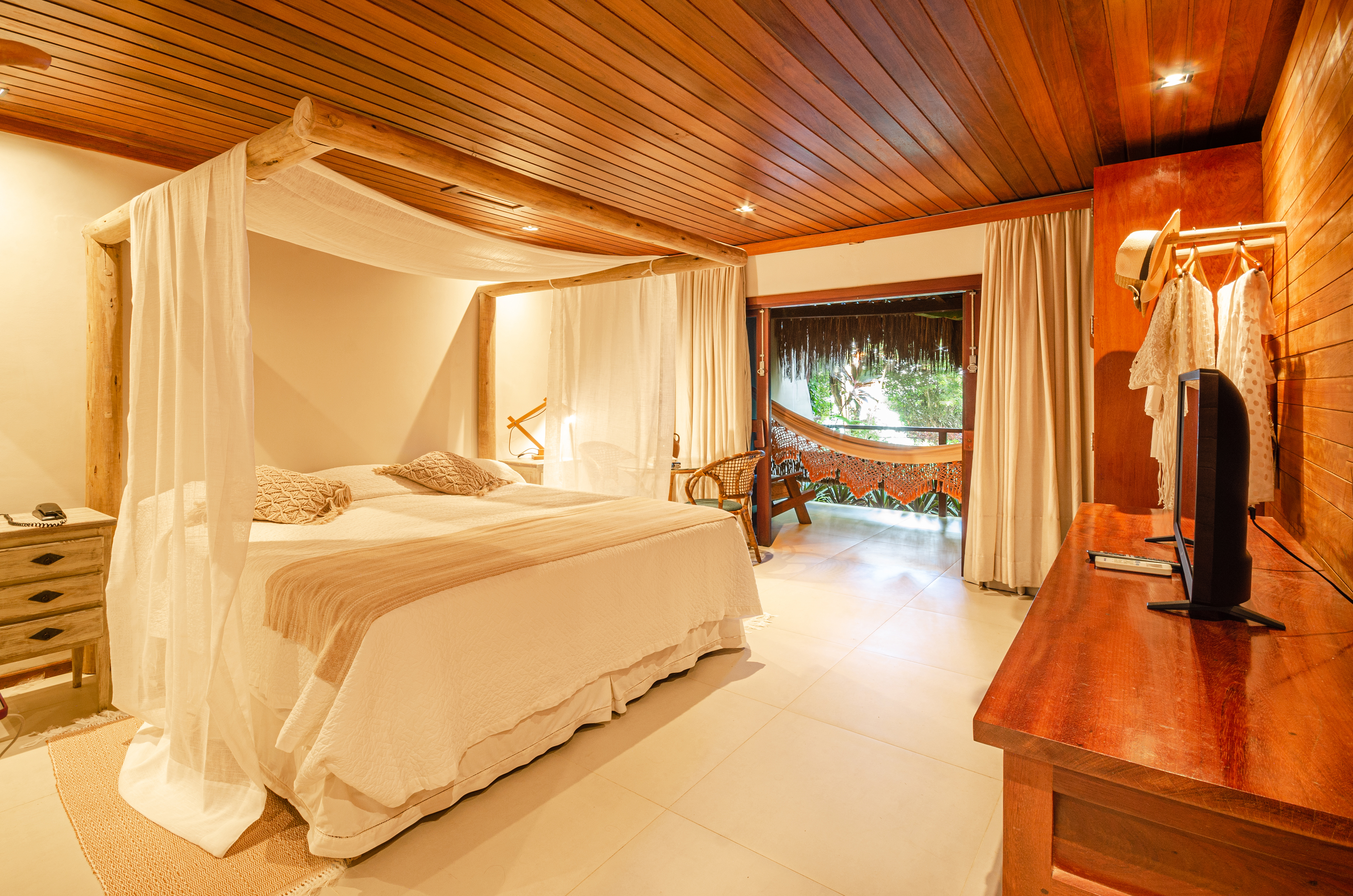 Luxury, Double Bed