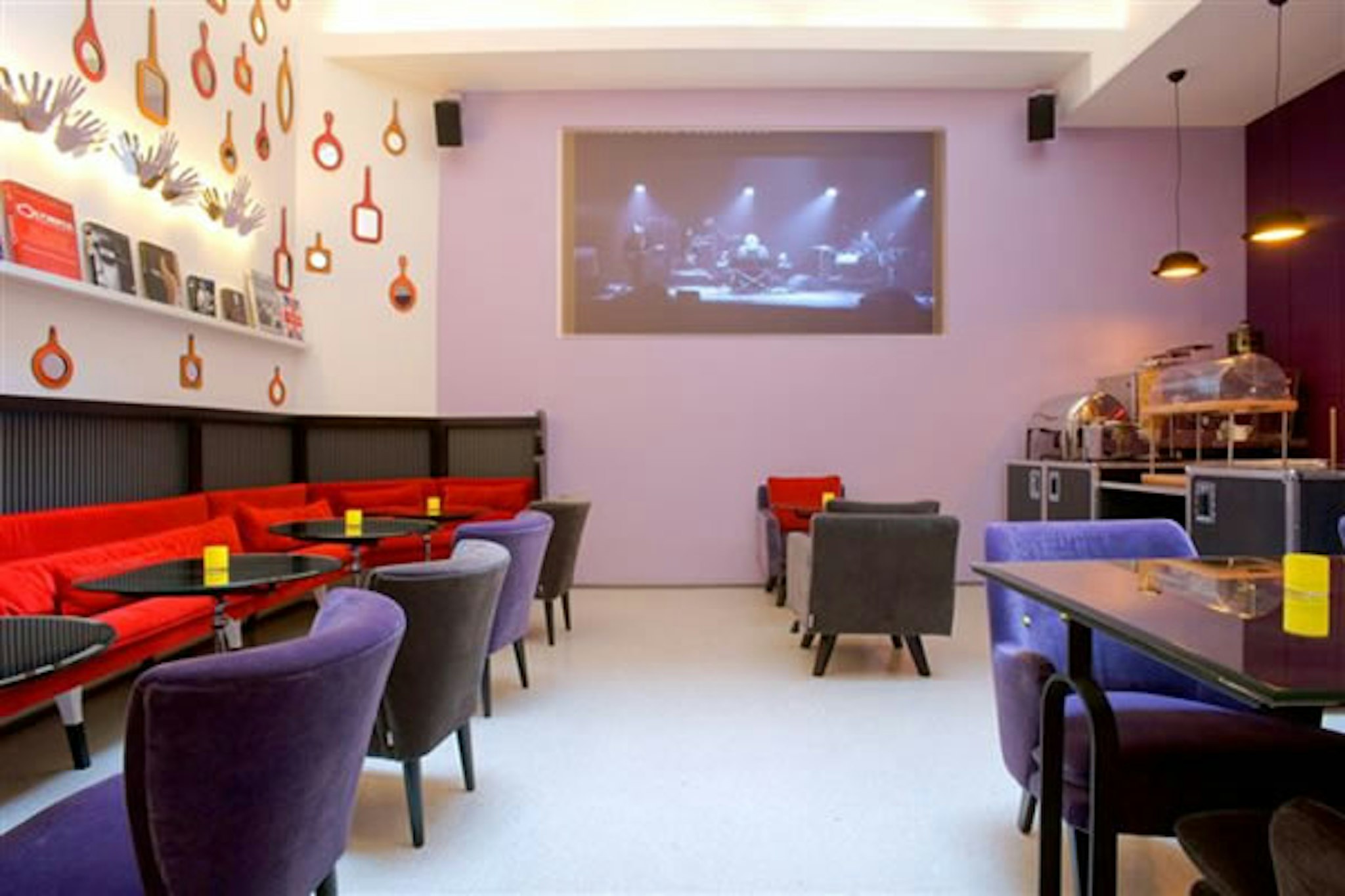 Hotel Du Triangle D Or 55/56