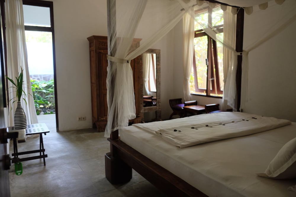 Villa Boreh Beach Resort And Spa 36/64