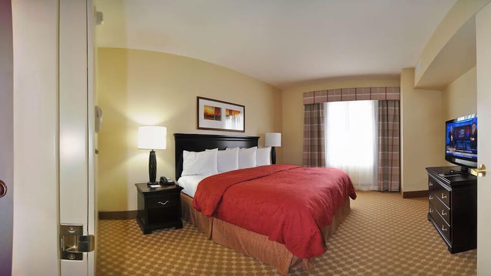 Country Inn & Suites by Radisson, Conway, AR 11/36
