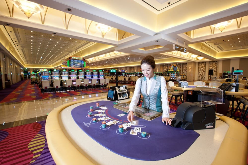High1 Grand Hotel Main Tower (Ex Kangwonland Hotel) 34/46