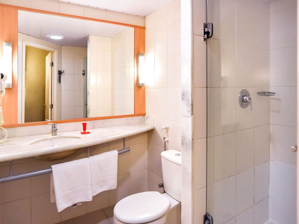 Ibis Sao Luis 26/64