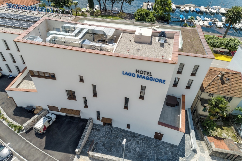 Hotel And Lounge Lago Maggiore 1/50
